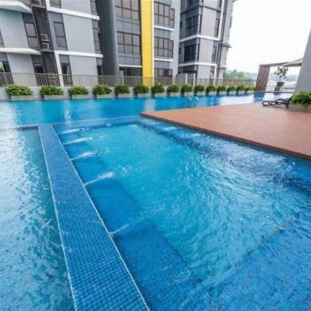 Cozy Mayfair Homestay Puchong Exterior foto
