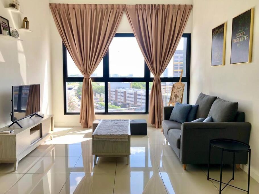 Cozy Mayfair Homestay Puchong Exterior foto